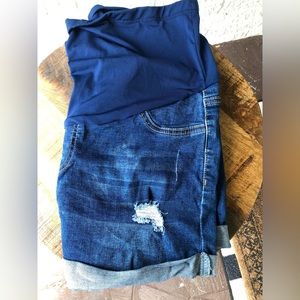 Distressed Maternity Jean Shorts Size XL